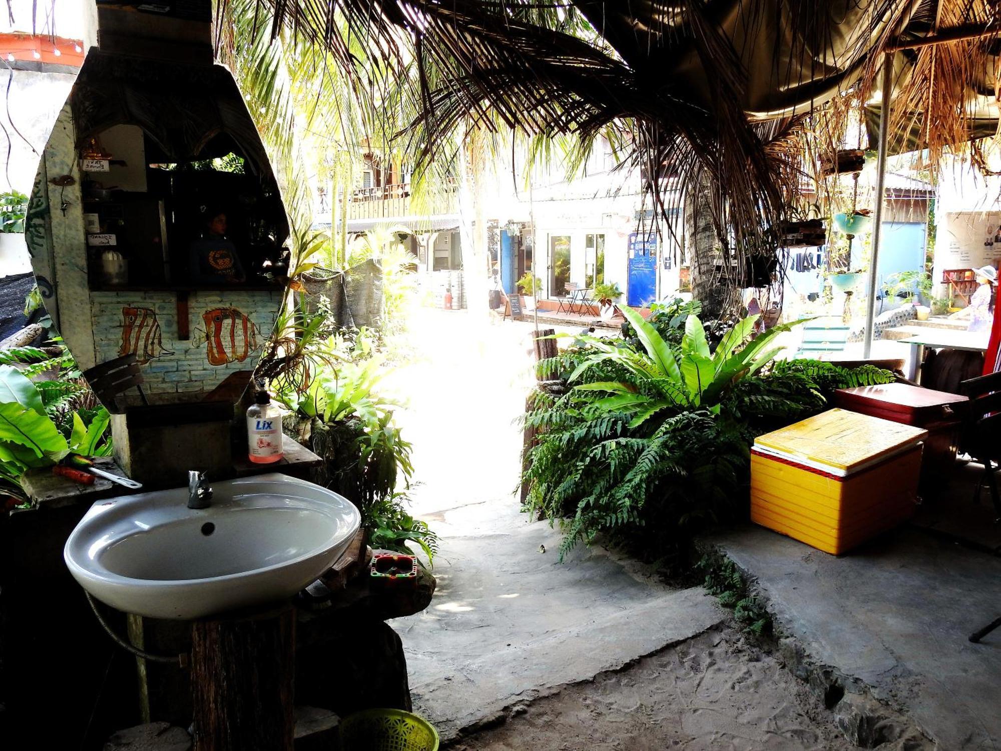 Ostello Spicy23 - M' Pai Bay Sihanoukville Esterno foto