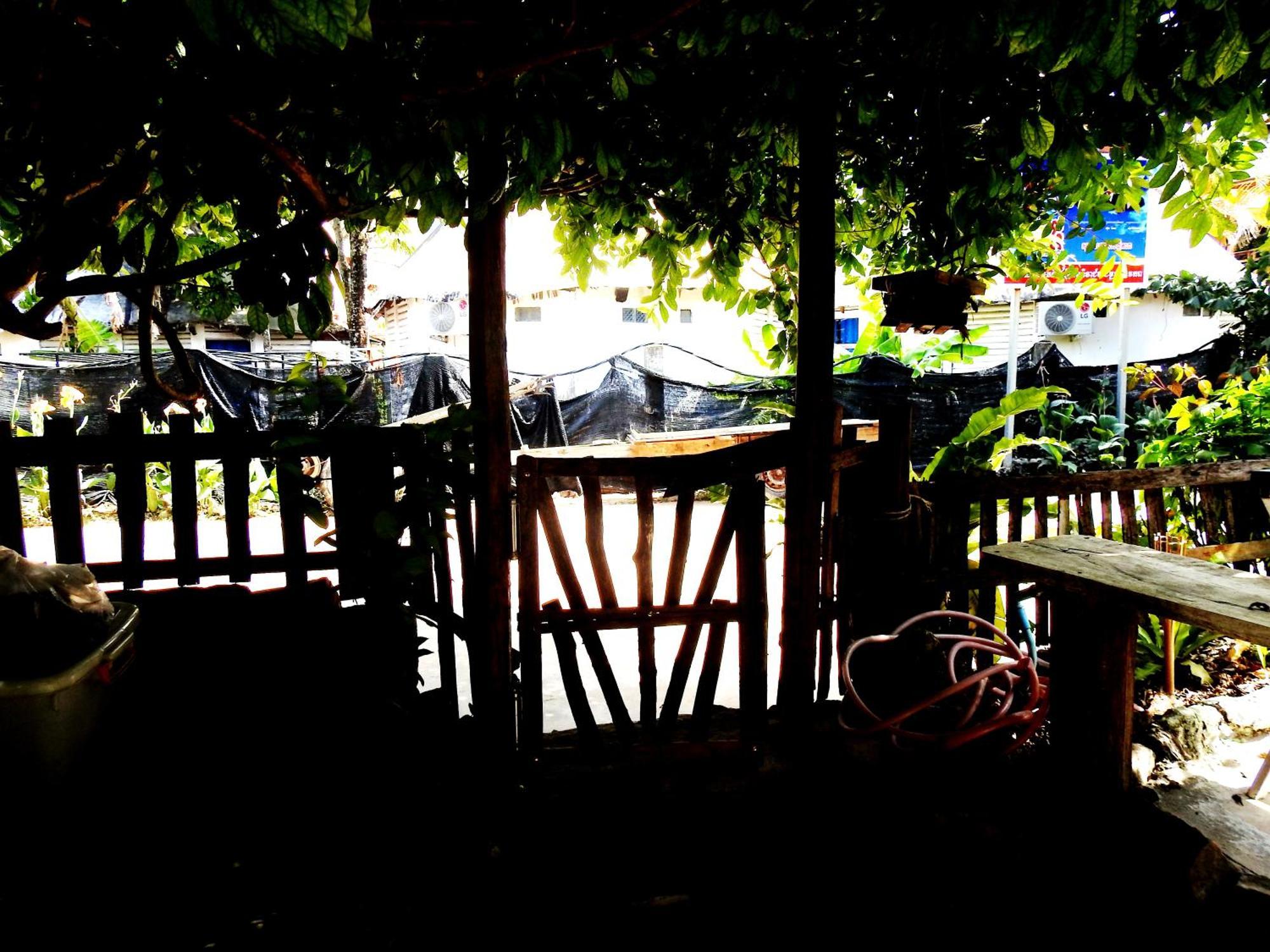Ostello Spicy23 - M' Pai Bay Sihanoukville Esterno foto
